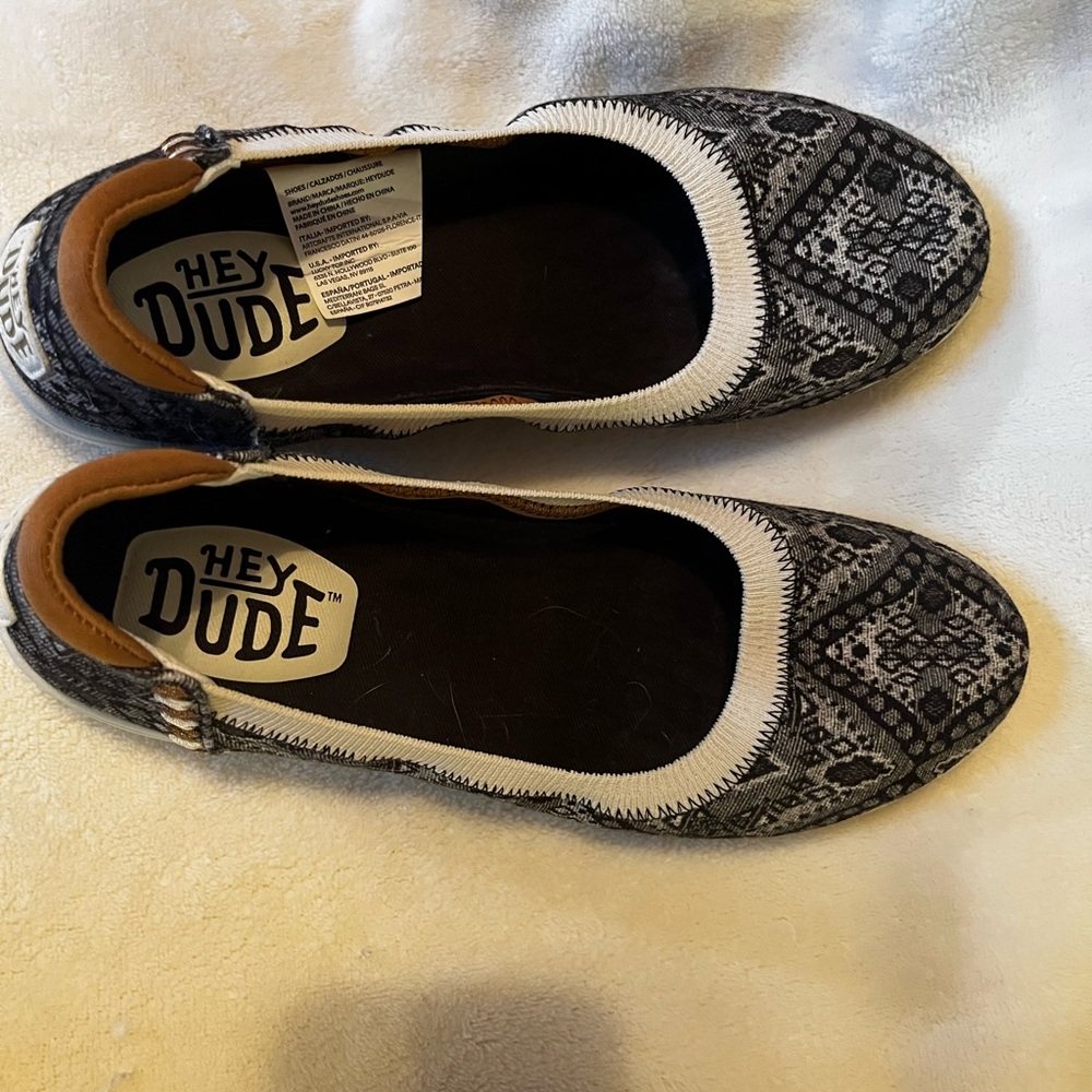 Hey Dude Women's Savannah Slip-on Boho Festival Cream Size 7